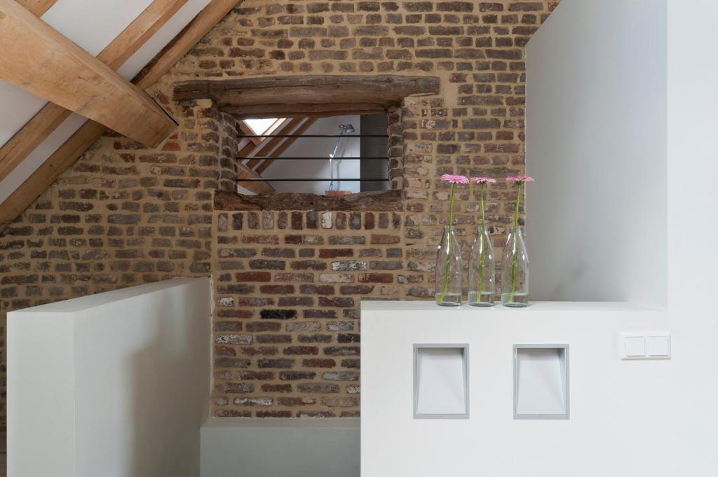 Cour 8 Lofts Guest House Маастрихт Стая снимка