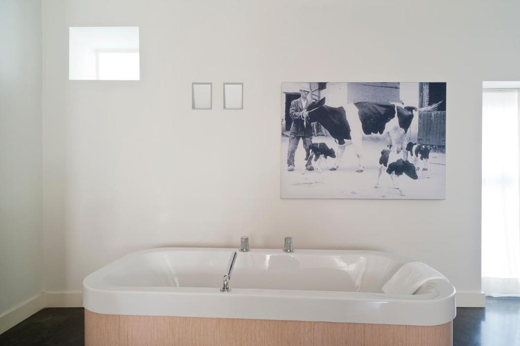 Cour 8 Lofts Guest House Маастрихт Стая снимка